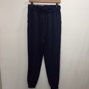 Lululemon Women’s Nylon jogger pants Navy Blue size 8